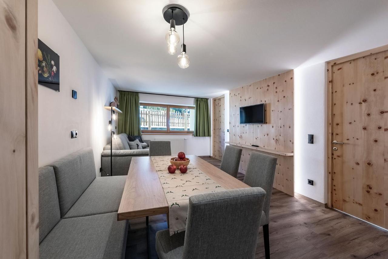 Mesnerhof Apartment วัลเลส ภายนอก รูปภาพ
